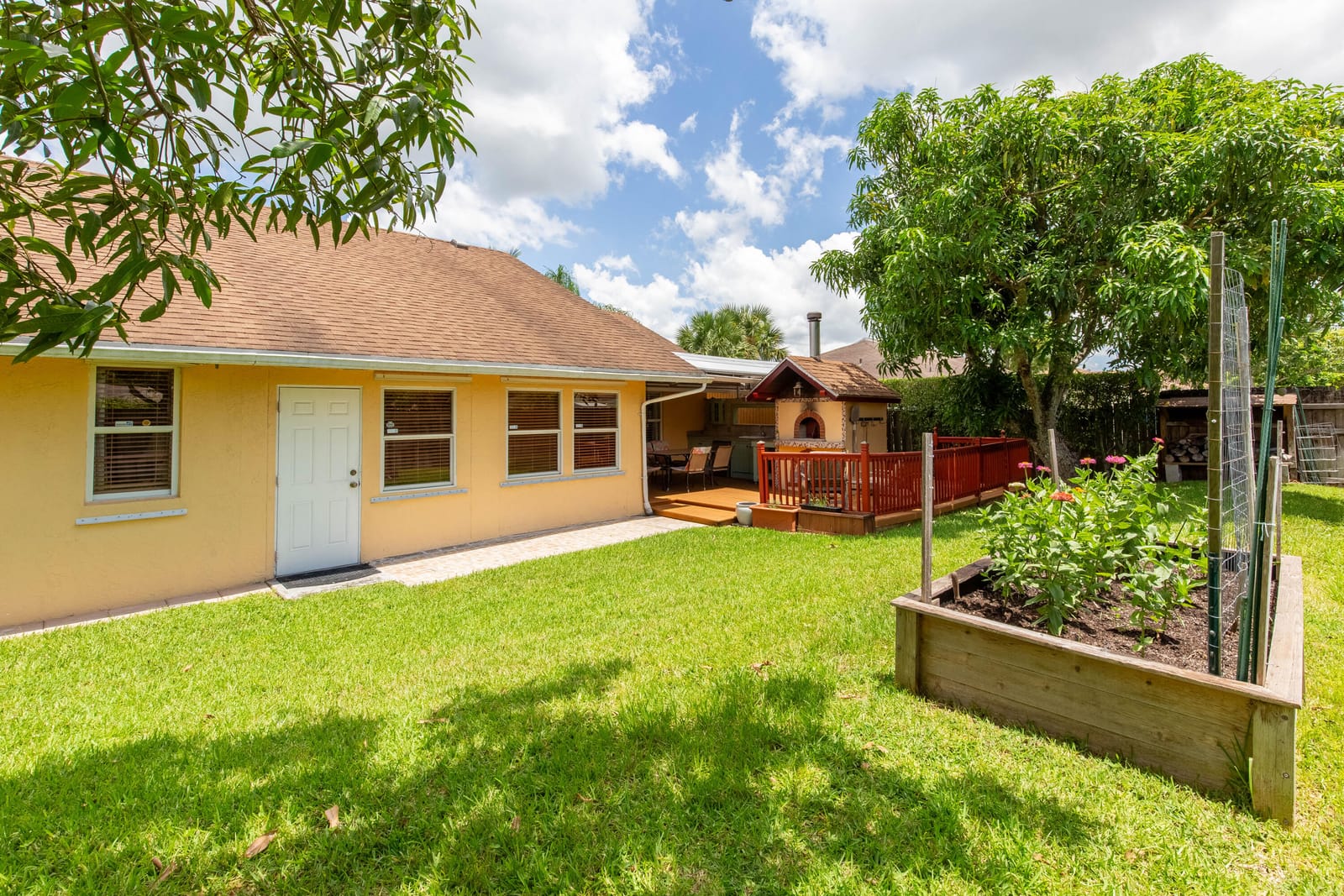 125 Van Gogh Way — photo 8