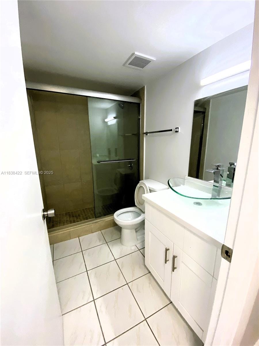 5705 W 20th Avenue 115, Hialeah, FL 33012 photo 10