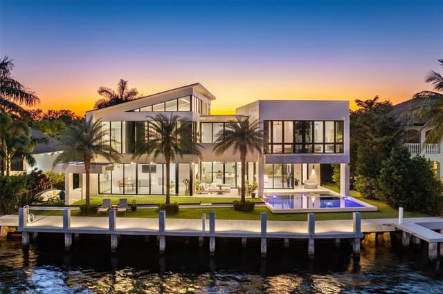 2222 Intracoastal Drive, Fort Lauderdale, FL 33305
