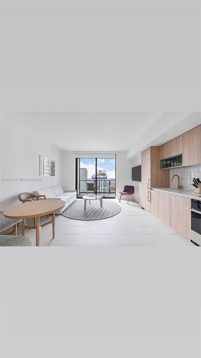 159 NE 6th Street 2903, Miami, FL 33132 photo 19