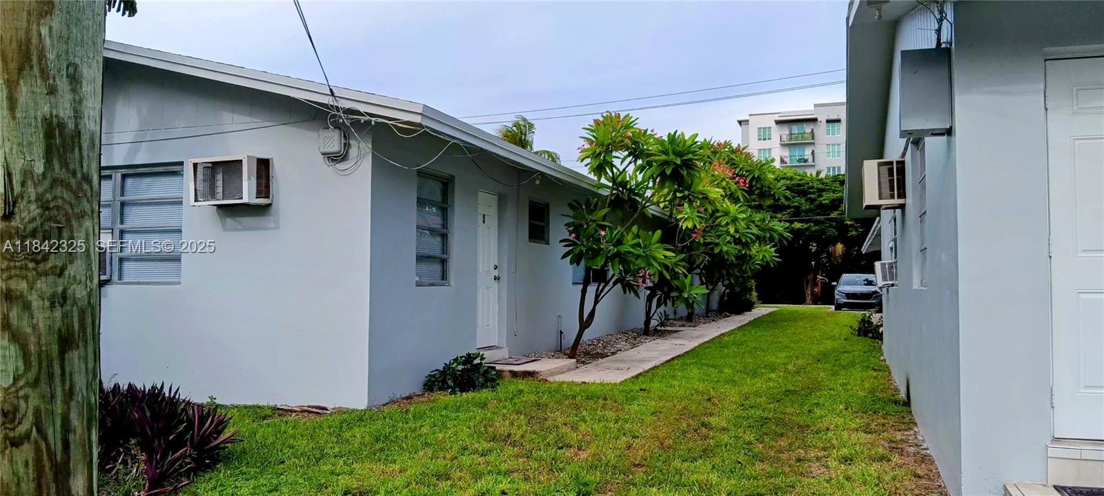 1905 Miami Road, Fort Lauderdale, FL 33316 photo 3