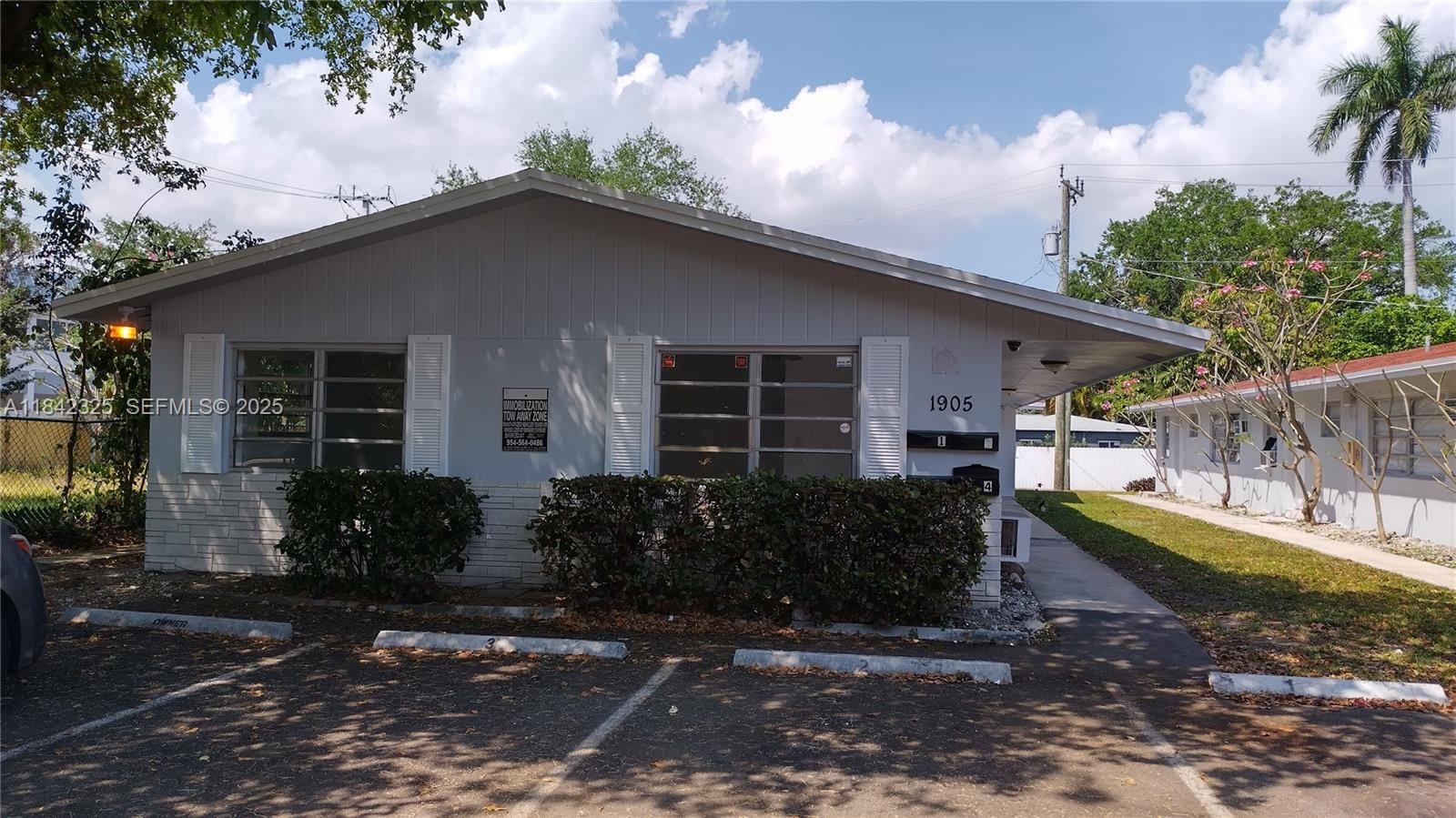 1905 Miami Road, Fort Lauderdale, FL 33316