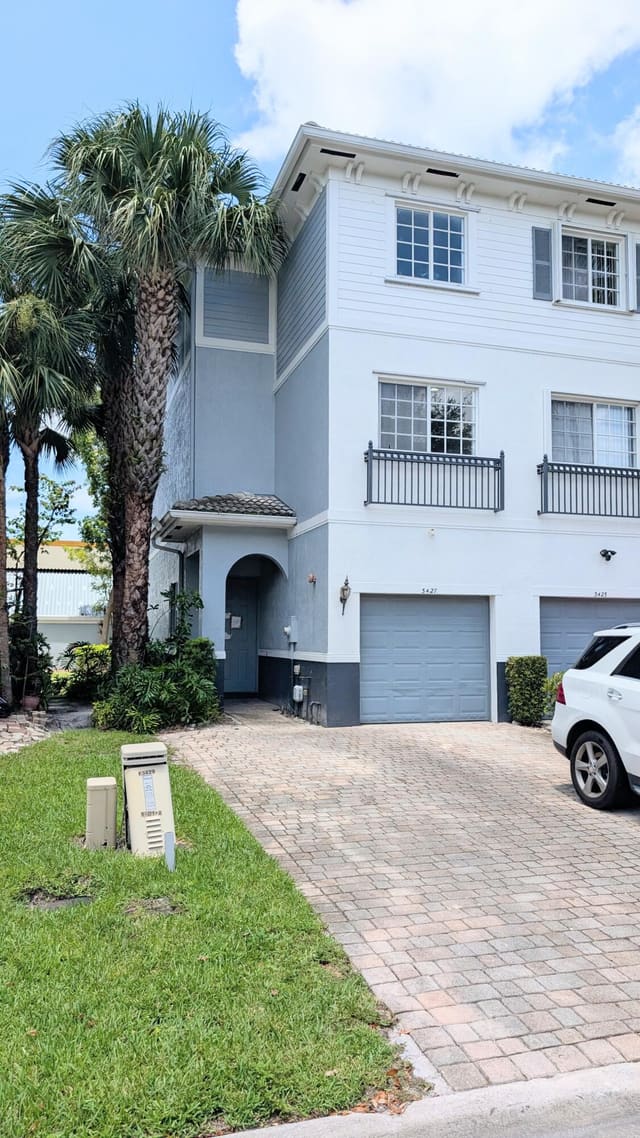 3427 NW 14th Court, Lauderhill, FL 33311