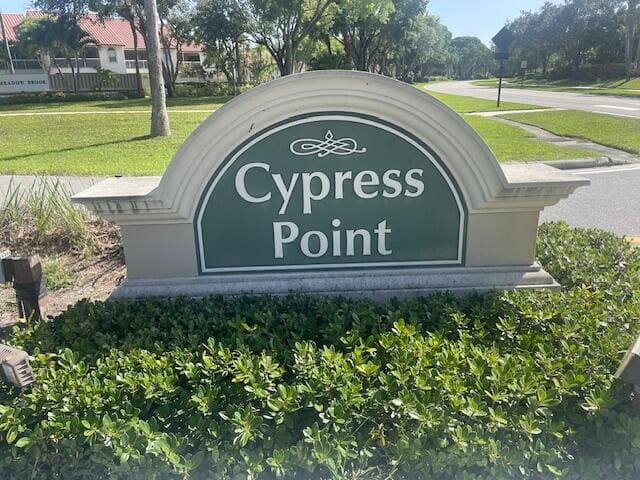 255 Cypress Point Drive, sold in Cypress Point Condo, Palm Beach Gardens, FL