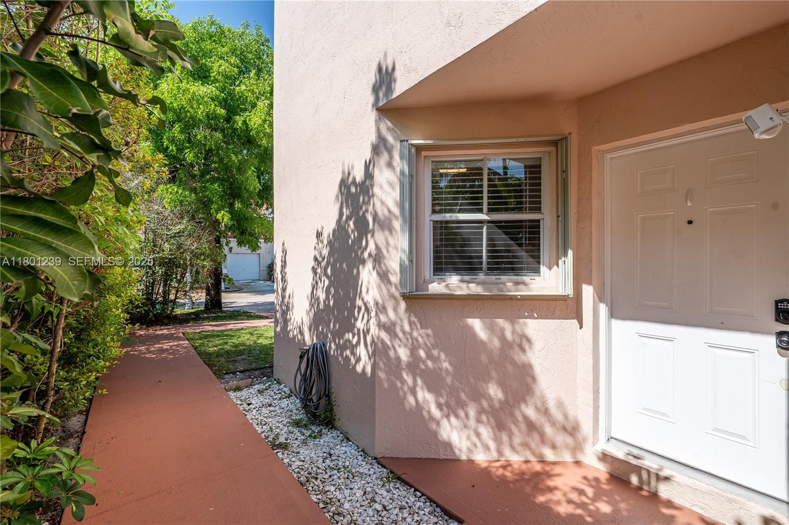 6284 Duval Drive — photo 2