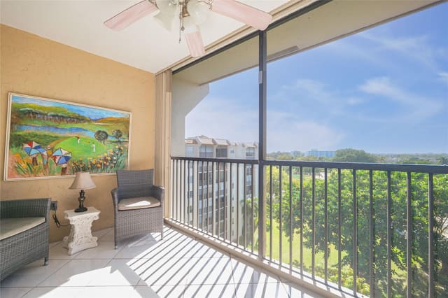 3910 Inverrary Boulevard 807-B, sold in 18th Hole, Lauderhill, FL