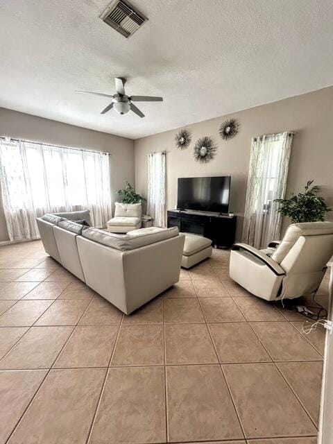 673 Gazetta Way, West Palm Beach, FL 33413 photo 13