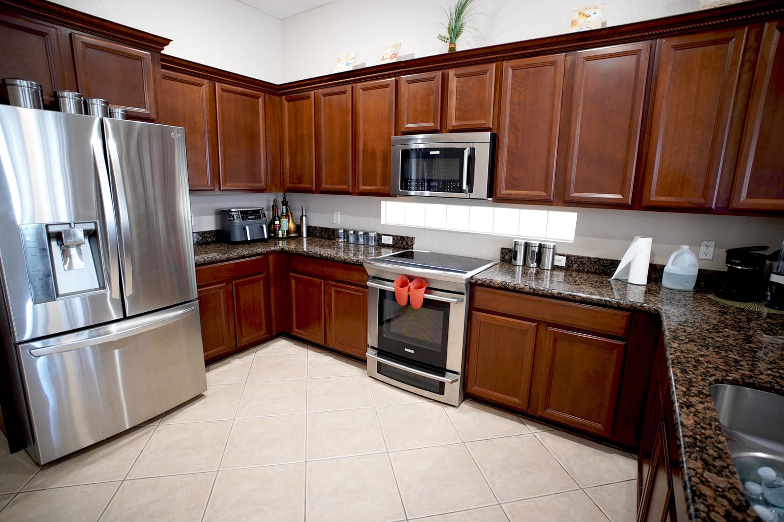 673 Gazetta Way, West Palm Beach, FL 33413 photo 14