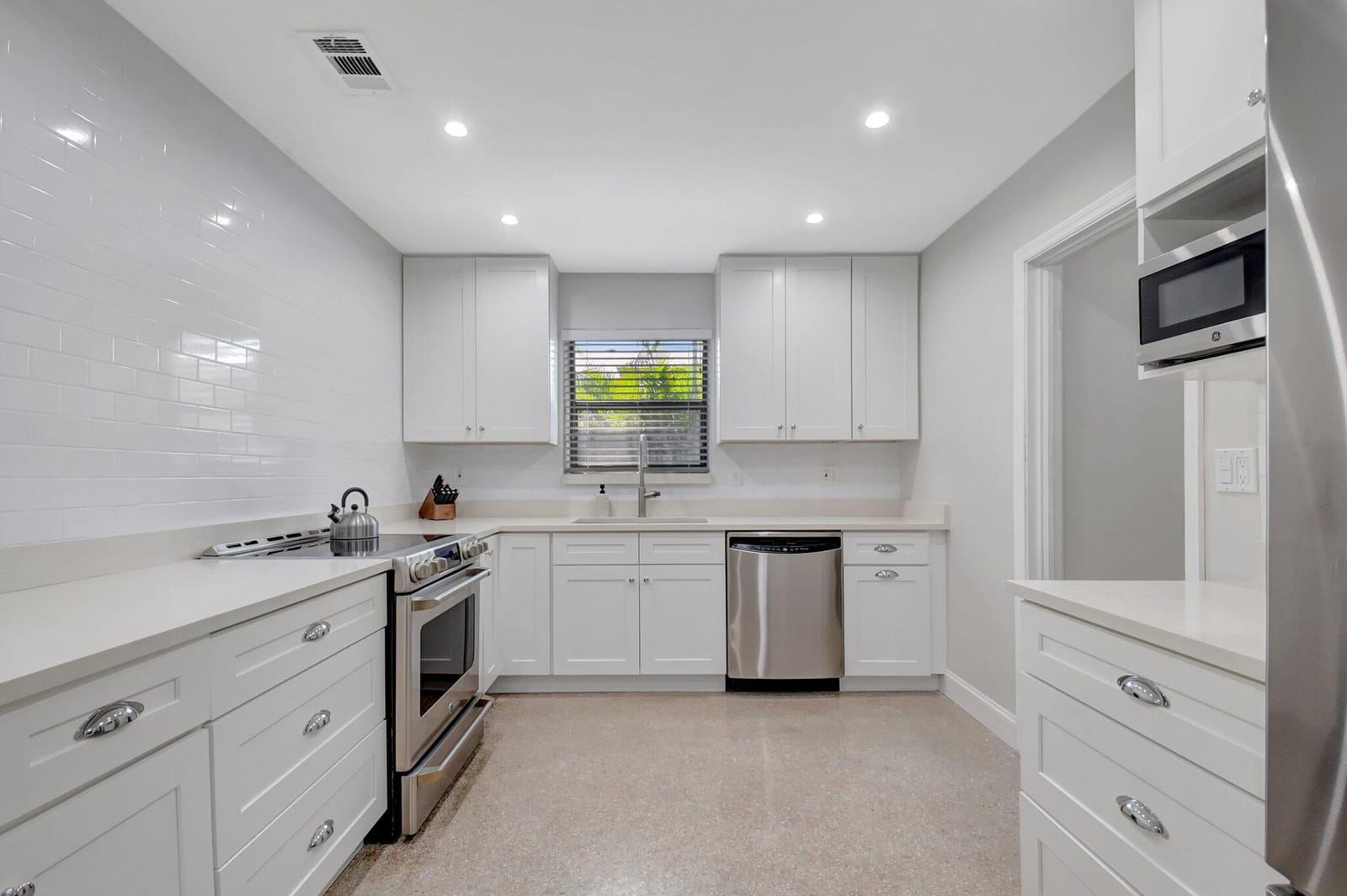 110 NW 12th Street, Delray Beach, FL 33444 photo 5