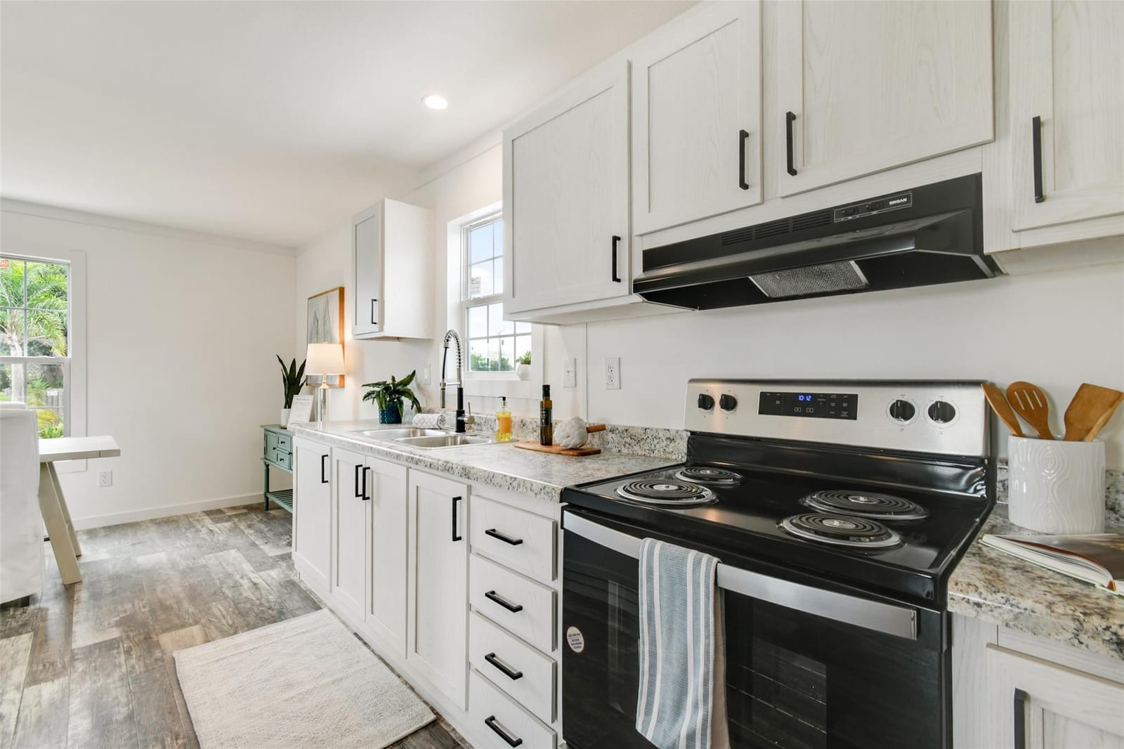 6989 SE Ridgeway Terrace — photo 7