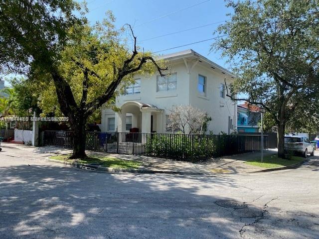 876 SW 2nd Street, Miami, FL 33130, Miami