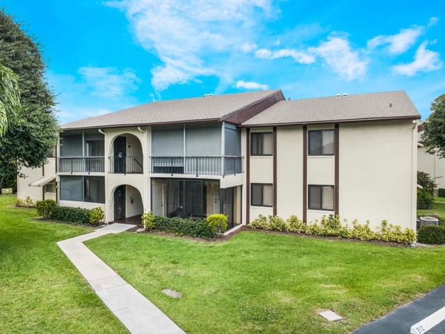 5795 La Pinata Boulevard C1, Greenacres, FL 33463