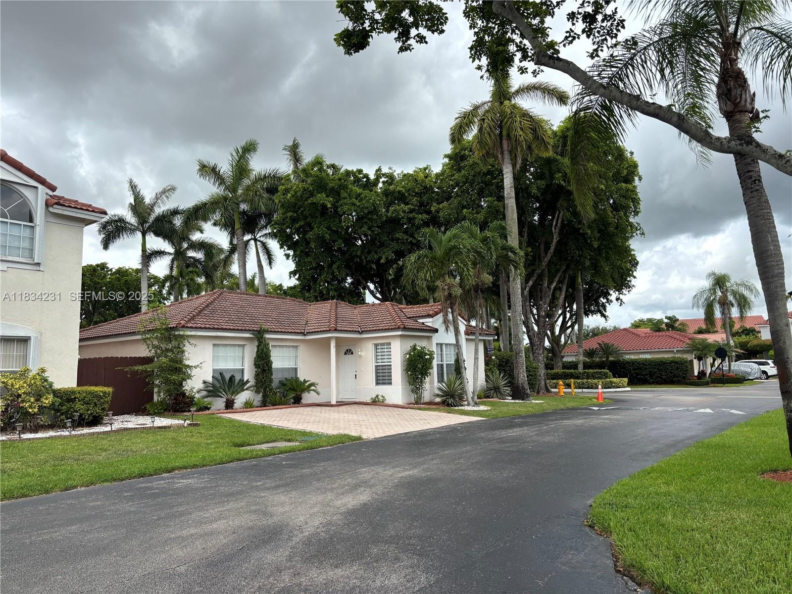 10234 NW 57th Street, Doral, FL 33178 photo 3