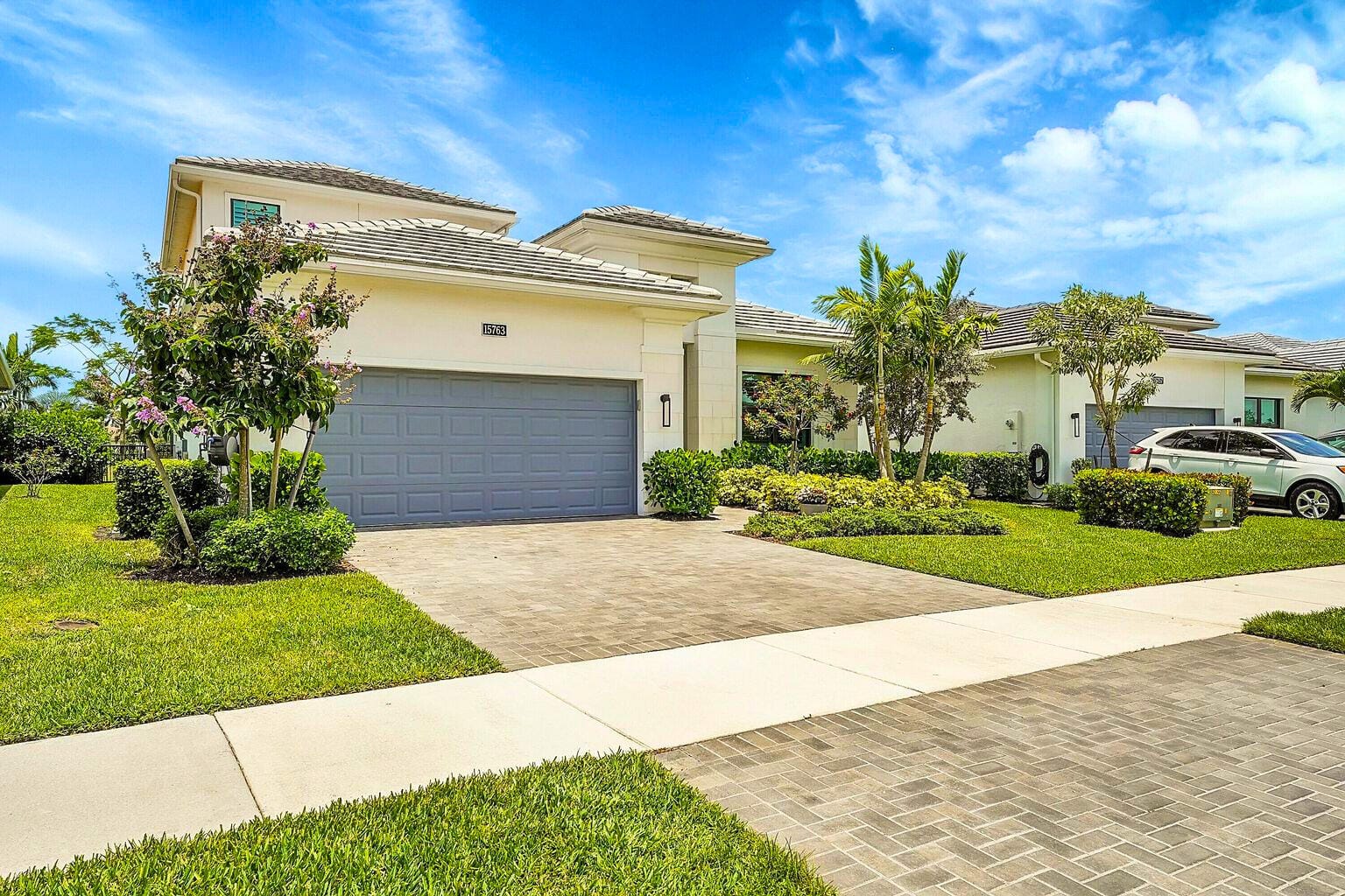 15763 Longboat Key Drive — photo 4