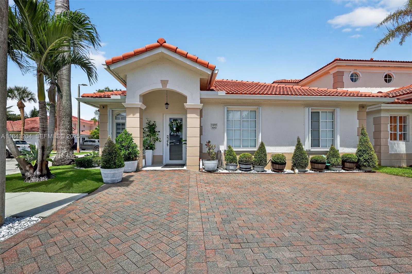 7291 NW 173rd Drive 100, Hialeah, FL 33015, Hialeah