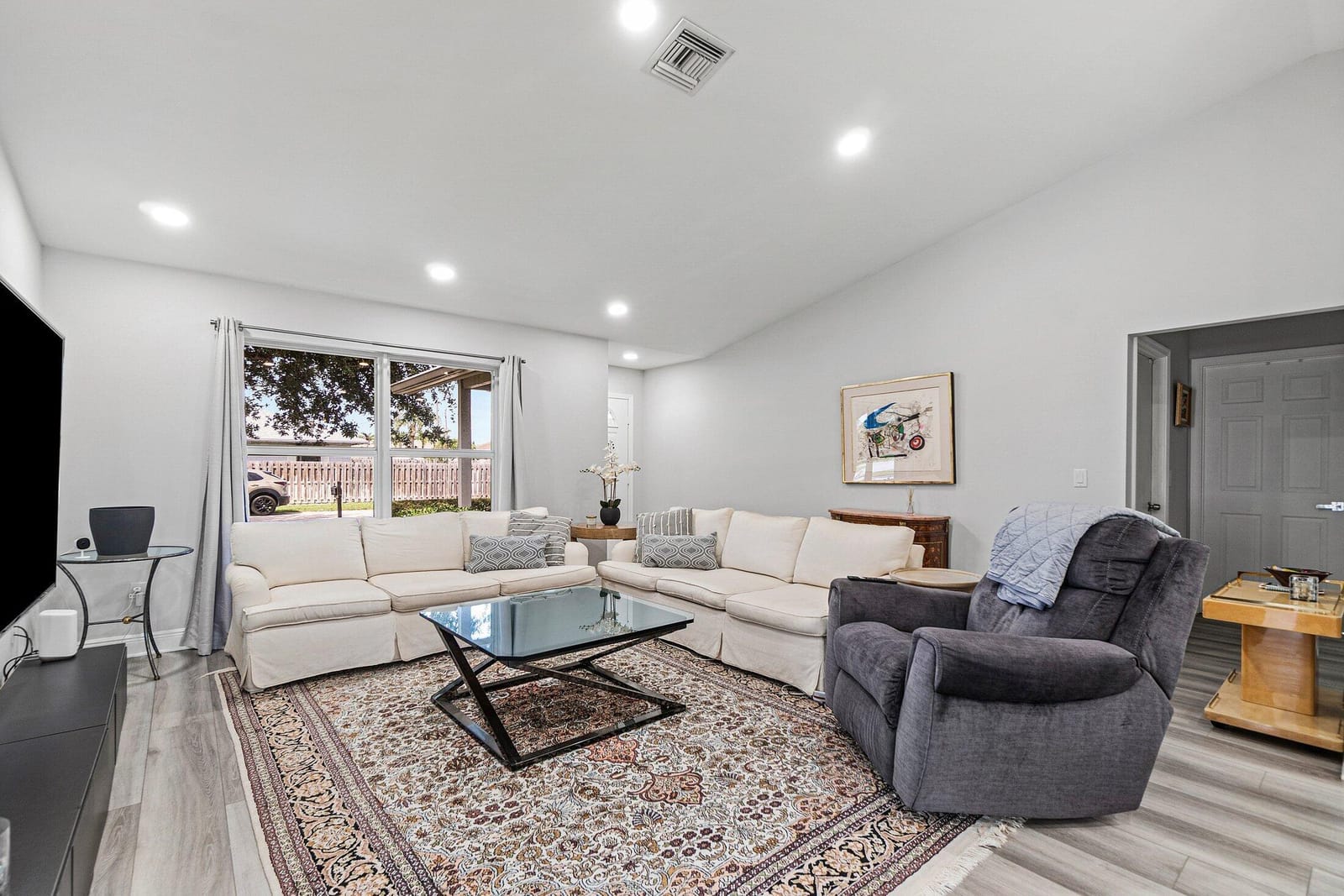 981 Wynndale Way — photo 8