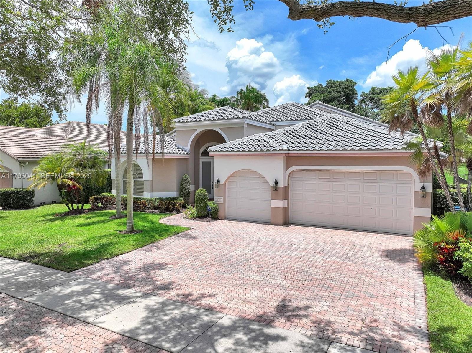 2623 Oakbrook Drive, Weston, FL 33332