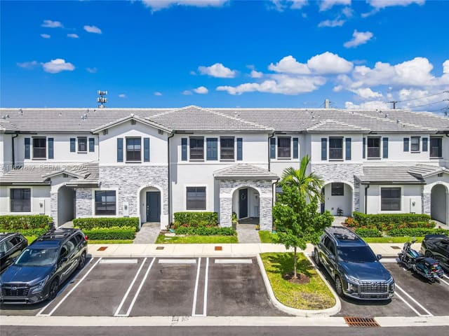 28759 SW 132nd Court, Homestead, FL 33033