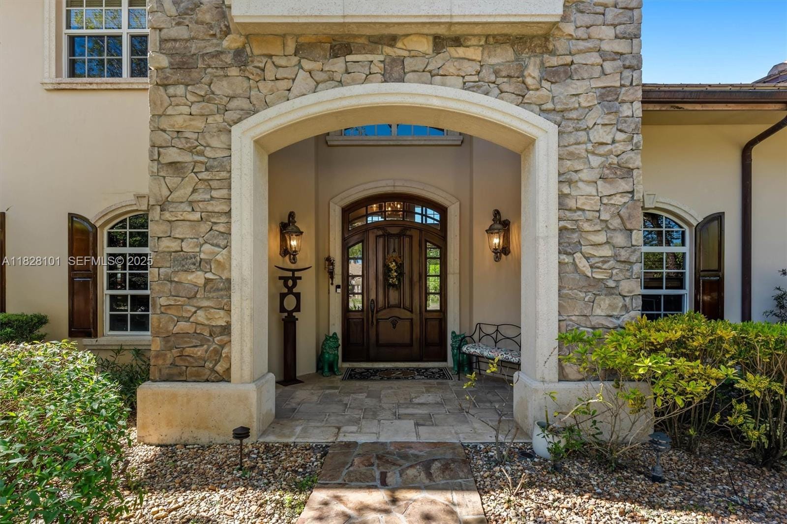 12483 Grand Oaks Drive — photo 8