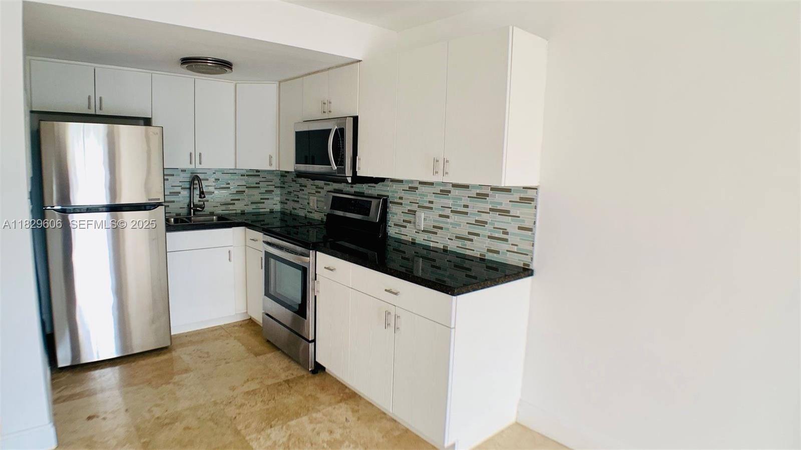 1650 NE 115th Street 304, Miami, FL 33181 photo 12