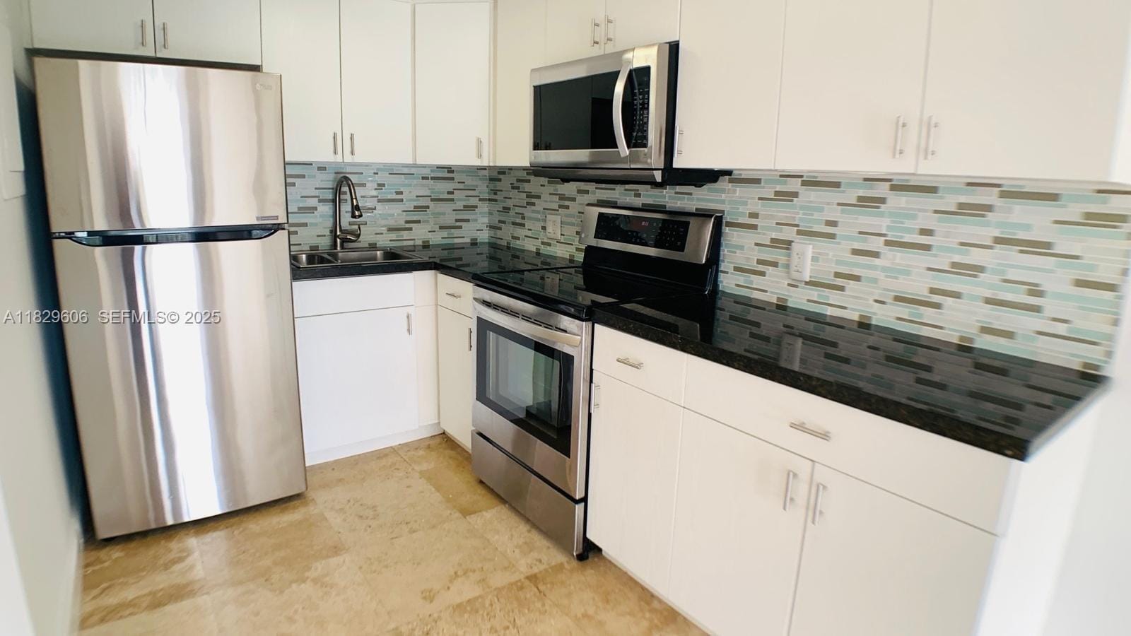 1650 NE 115th Street 304, Miami, FL 33181 photo 13