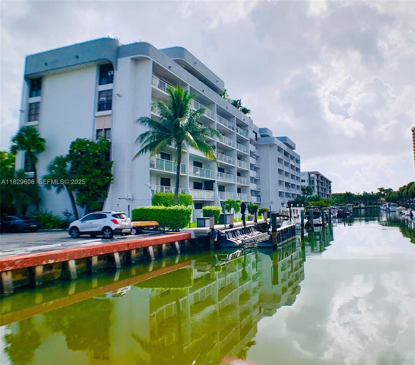 1650 NE 115th Street 304, Miami, FL 33181 photo 7