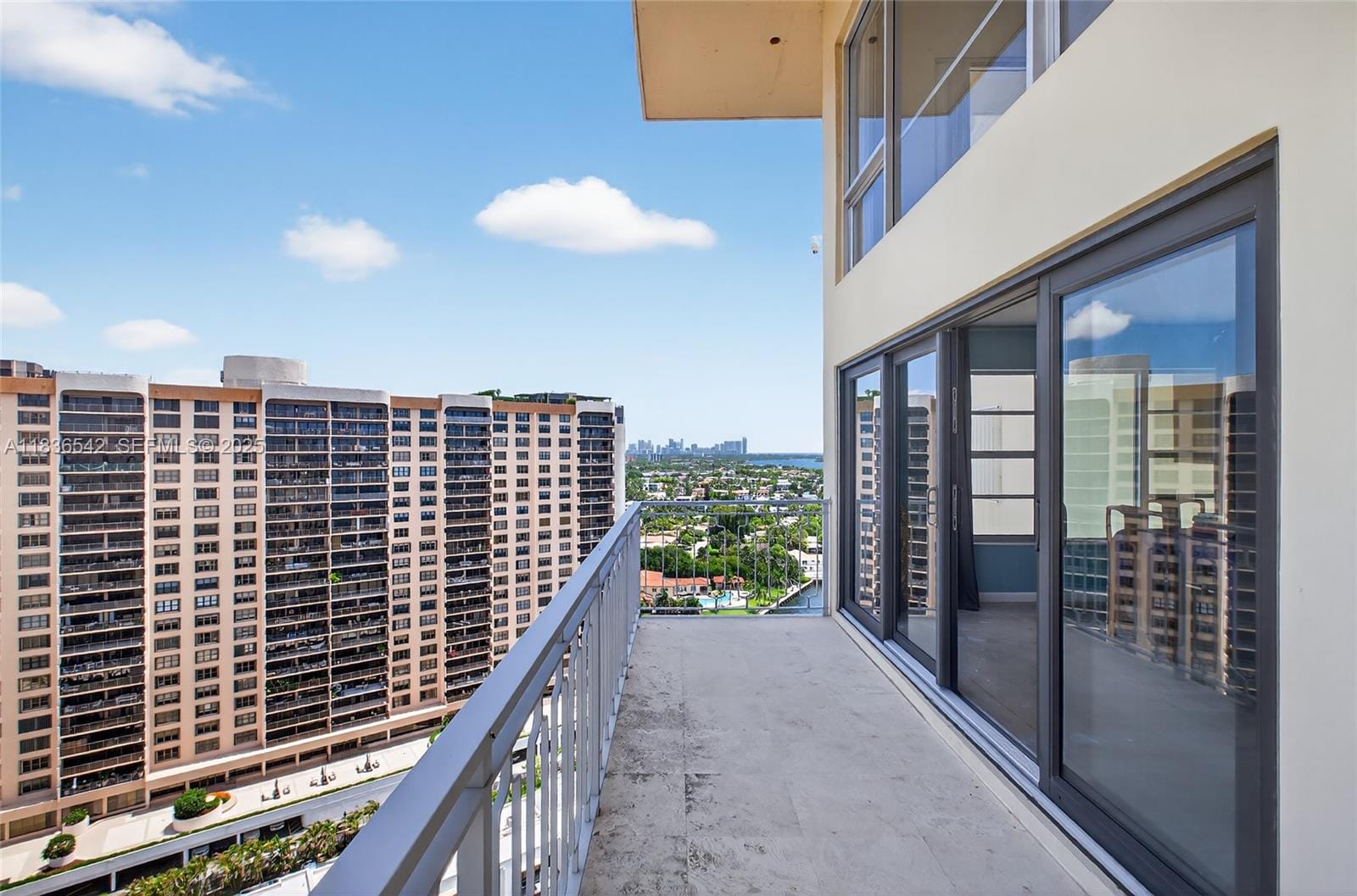 11111 Biscayne Boulevard 2100, Miami, FL 33181 photo 8