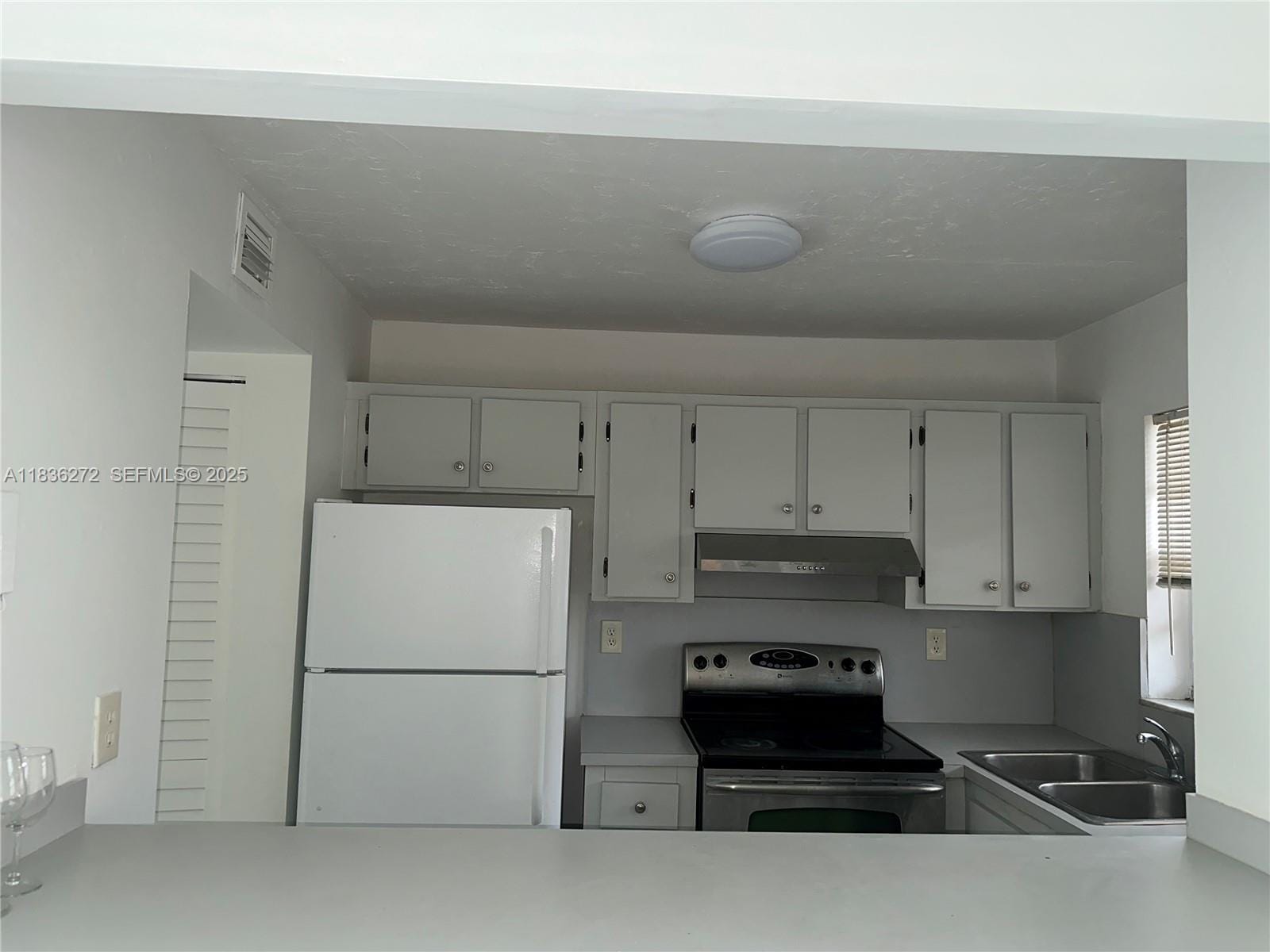 8897 Fontainebleau Boulevard 208 — photo 11