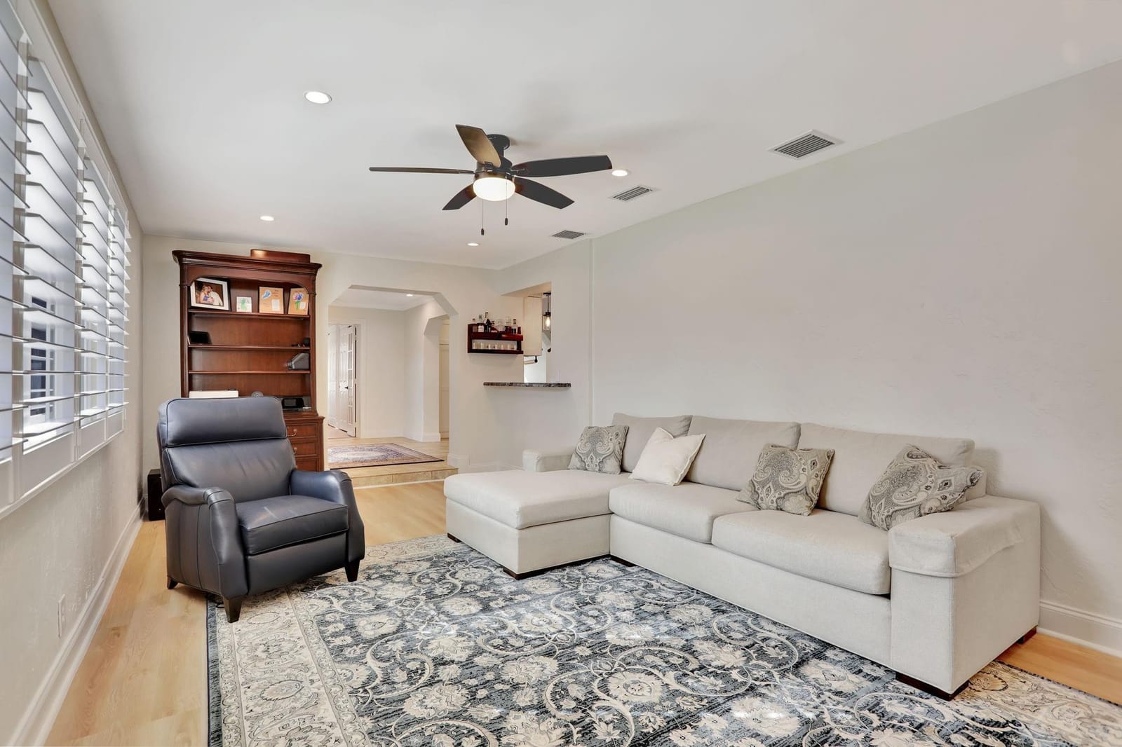912 SE 16th Court, Deerfield Beach, FL 33441 photo 16