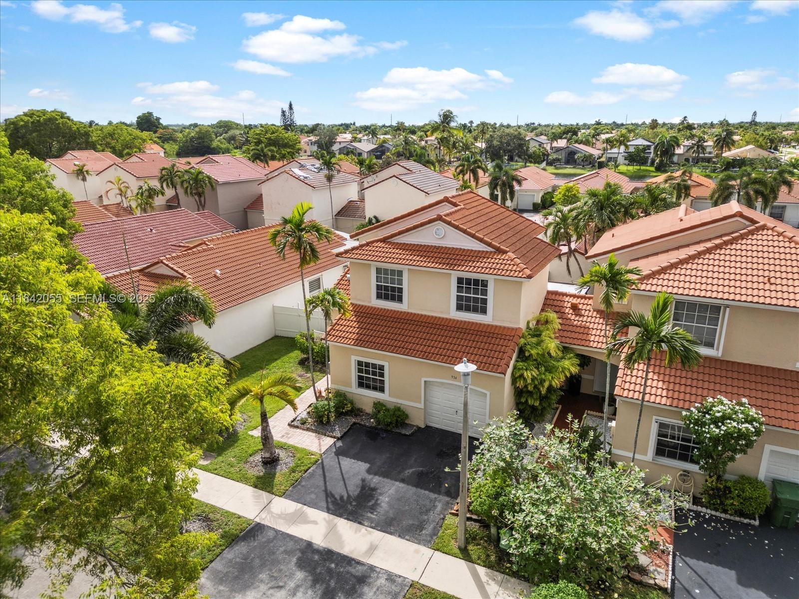 934 Sw 179th Avenue, Pembroke Pines, FL 33029