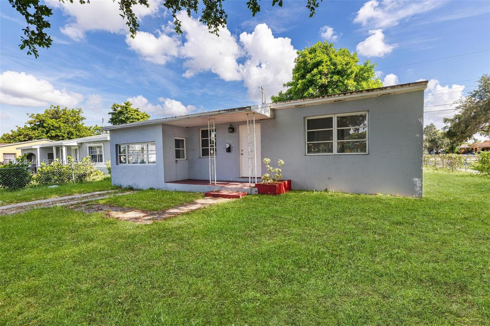 2603 Fletcher Street — photo 2