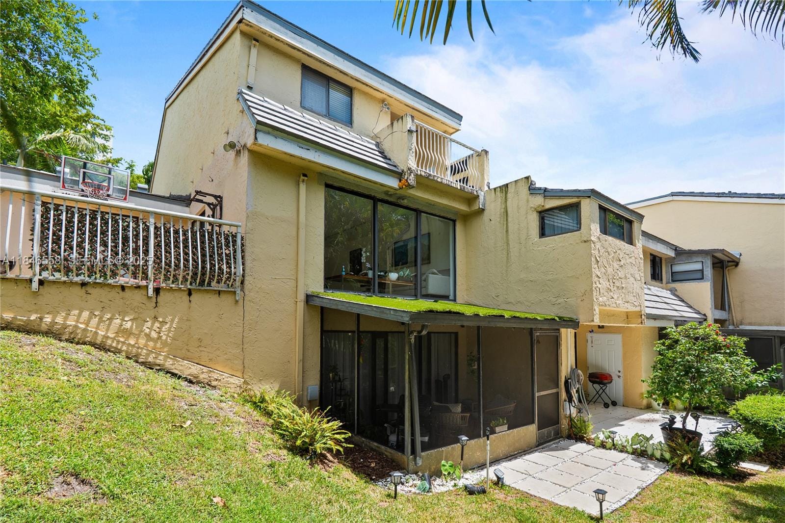 20466 NE 34th Court 1, Aventura, FL 33180 photo 27