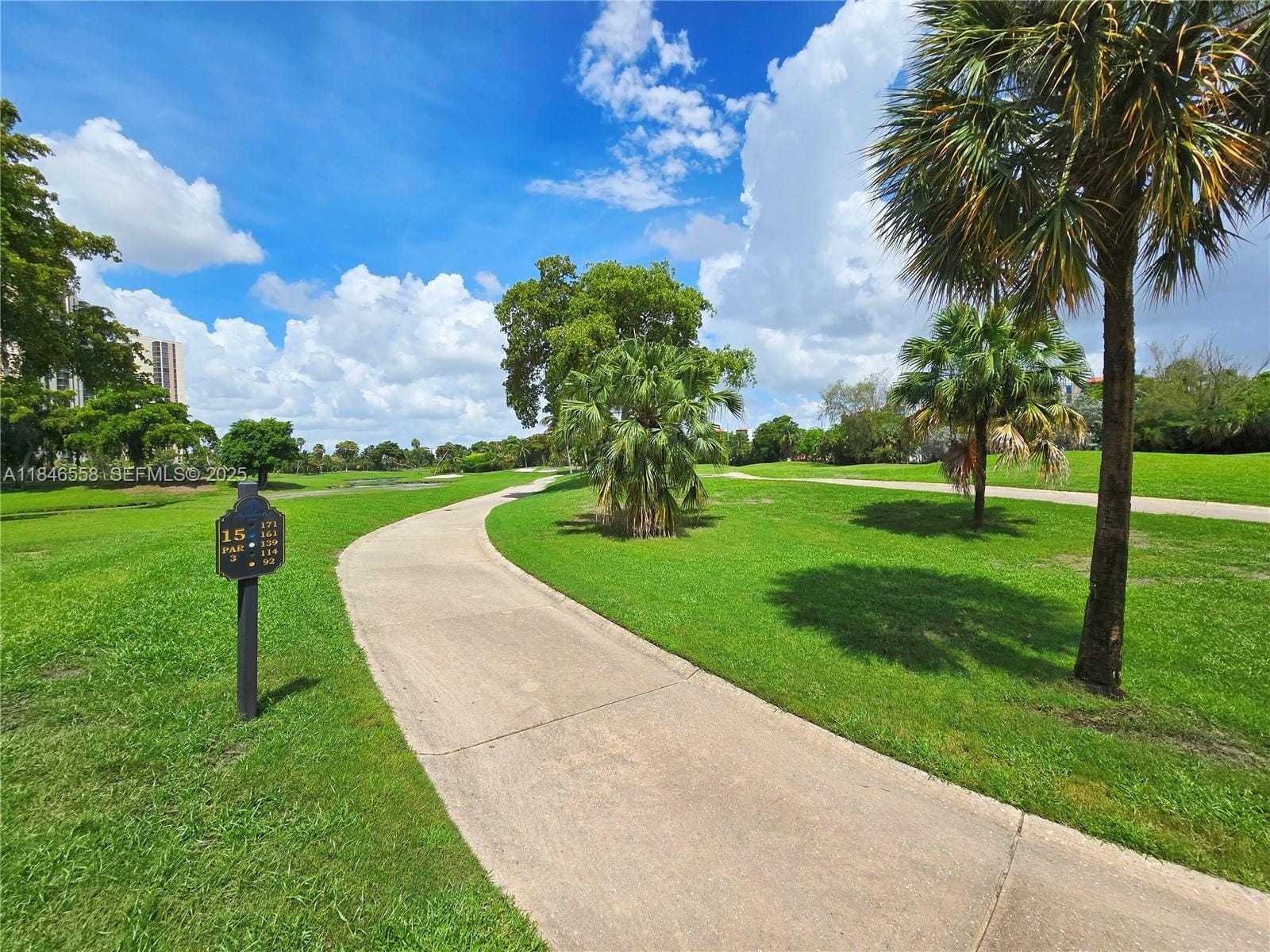 20466 NE 34th Court 1, Aventura, FL 33180 photo 4
