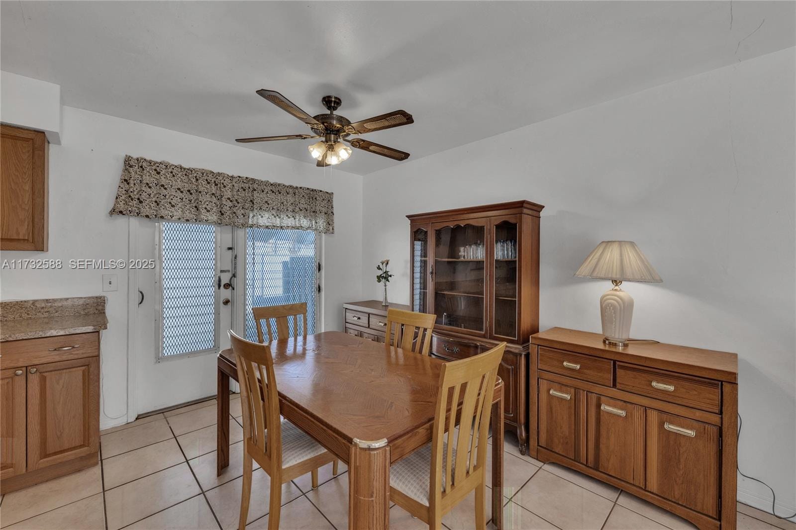 2300 Jackson Street 10 — photo 12