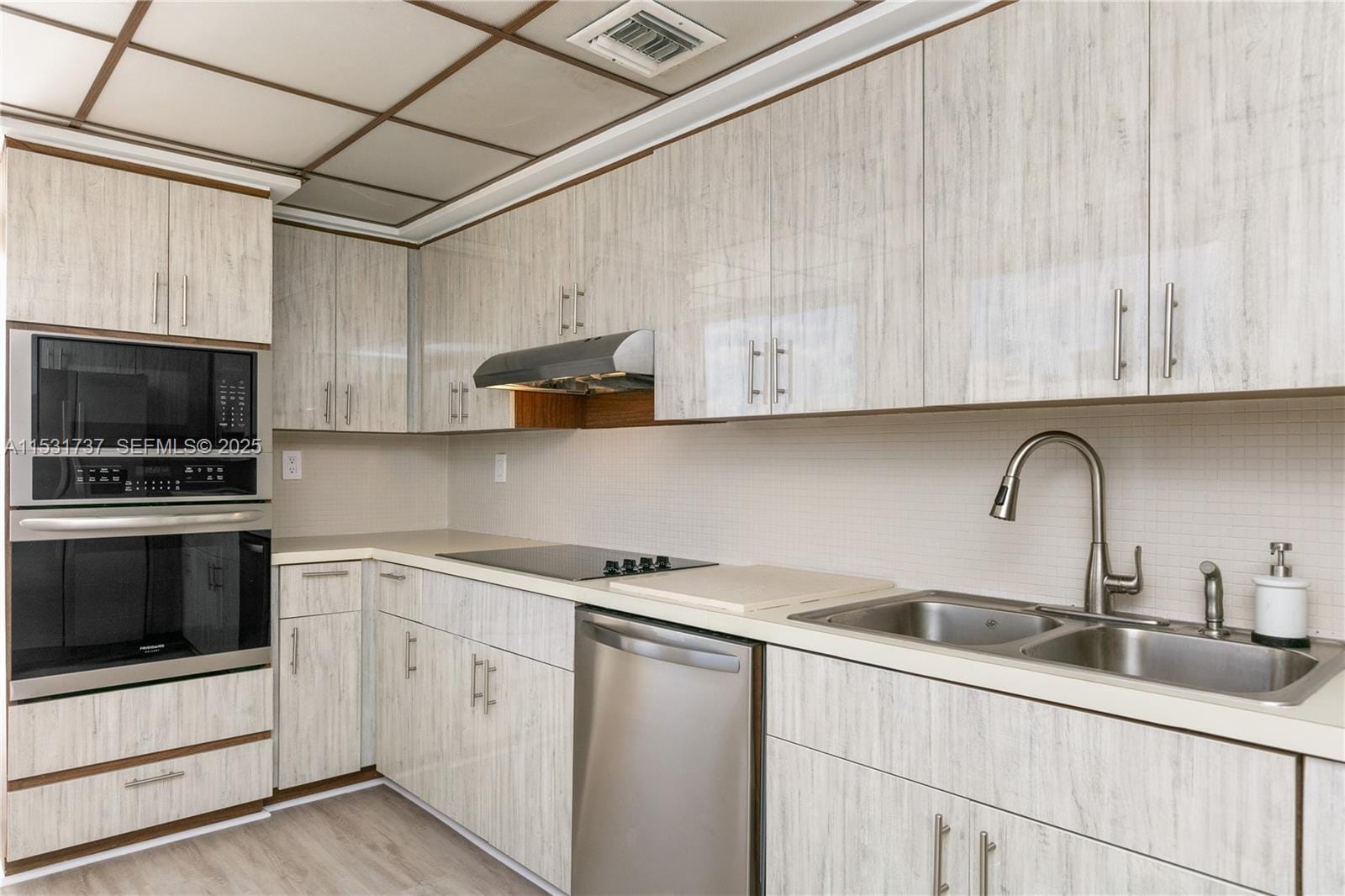 1541 Brickell Avenue C1507, Miami, FL 33129 photo 10
