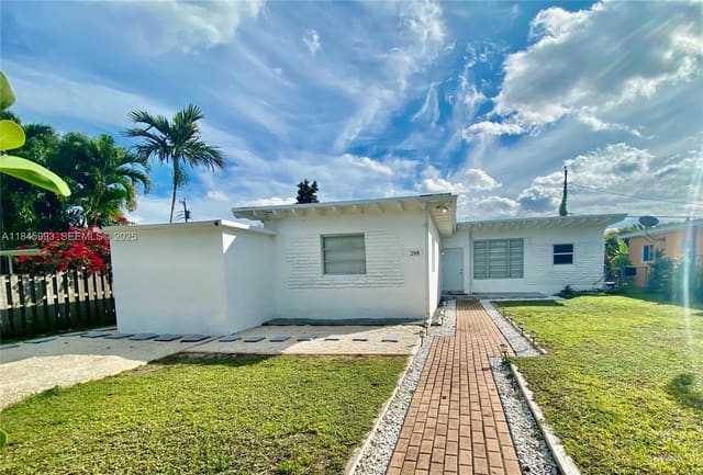 298 NW 105th Street, sold in W Miami Shores Sec B, Miami, FL