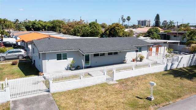 455 SW 121st Avenue, sold in Sweetwater Golf Course To, Miami, FL