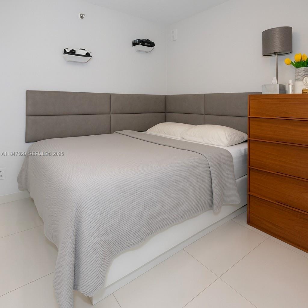 2401 Collins Avenue 1209, Miami Beach, FL 33140 photo 13