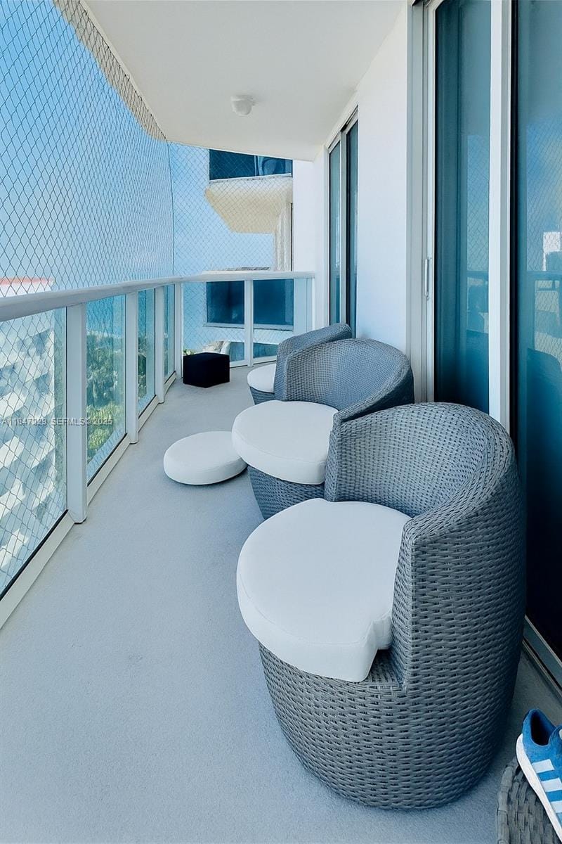 2401 Collins Avenue 1209, Miami Beach, FL 33140 photo 17