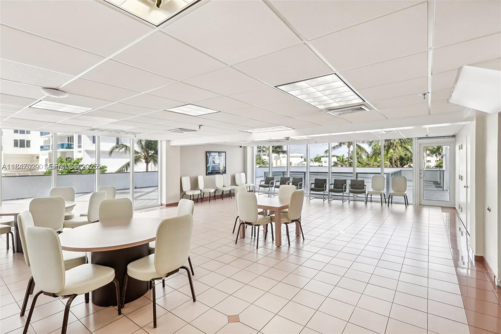2401 Collins Avenue 1209, Miami Beach, FL 33140 photo 21