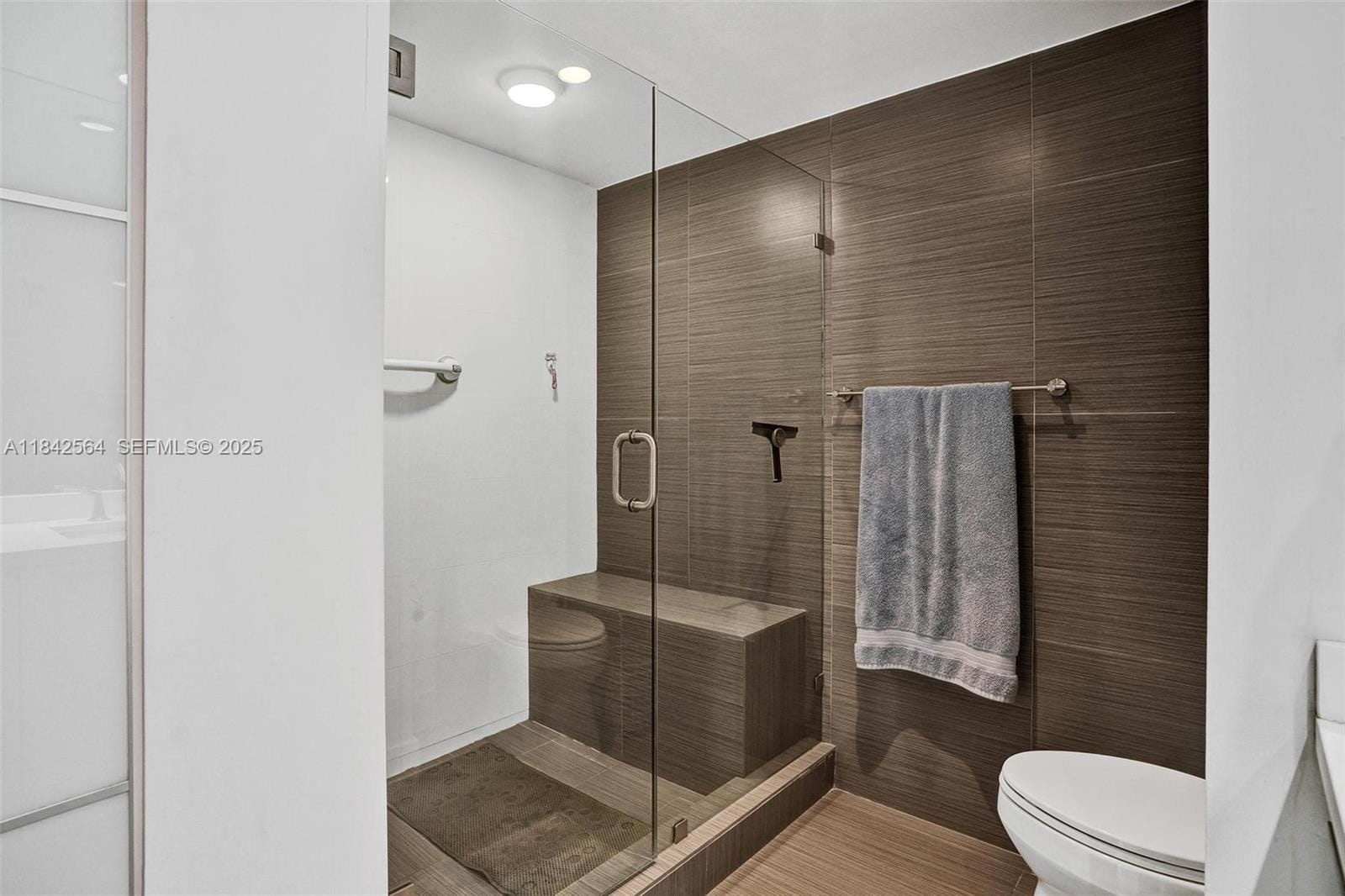 3610 Yacht Club Drive 909, Aventura, FL 33180 photo 22