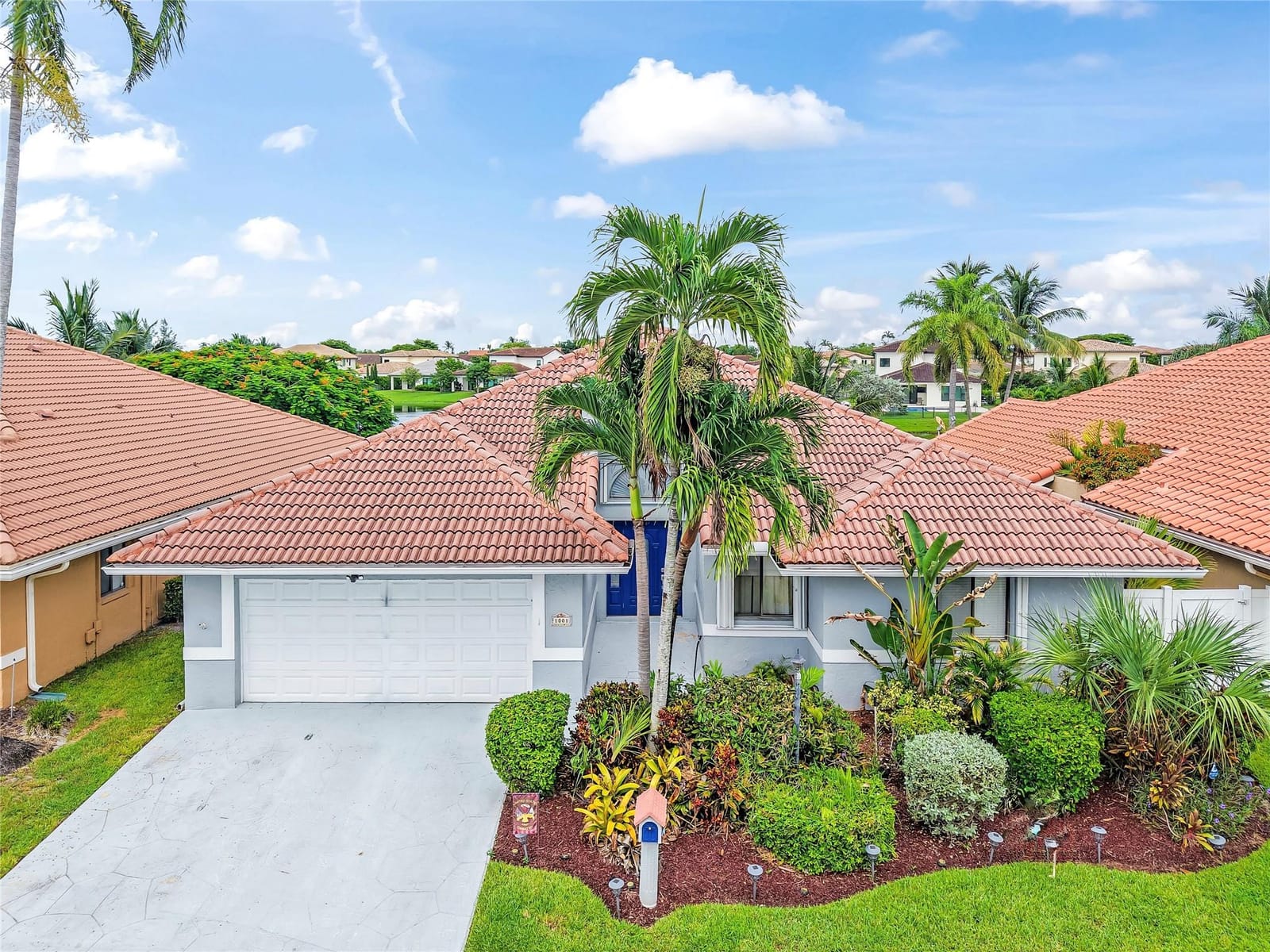 1001 SW 115 Avenue, Pembroke Pines, FL 33025