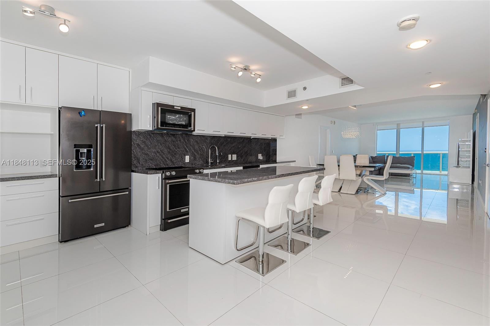 1850 S Ocean Drive 2702, Hallandale Beach, FL 33009