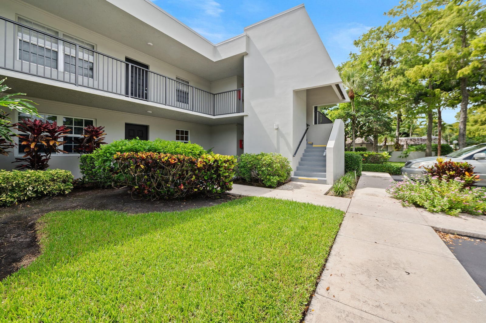 800 E Cypress Lane 201, Pompano Beach, FL 33069 photo 25