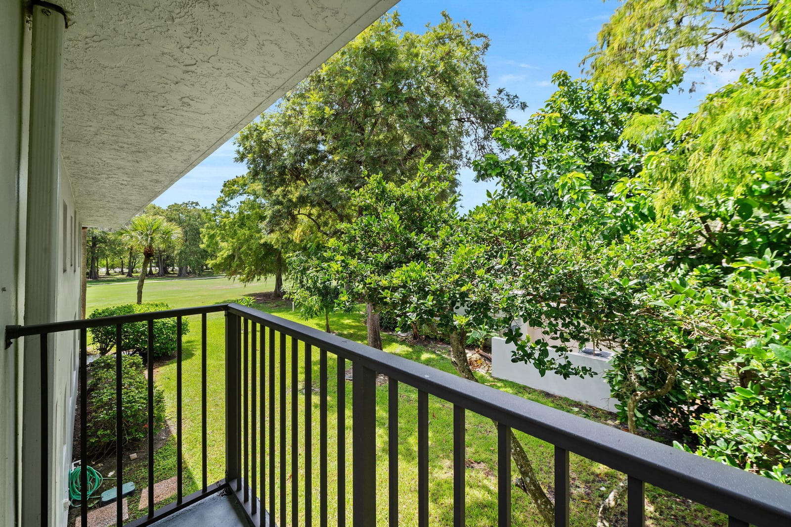 800 E Cypress Lane 201, Pompano Beach, FL 33069 photo 28