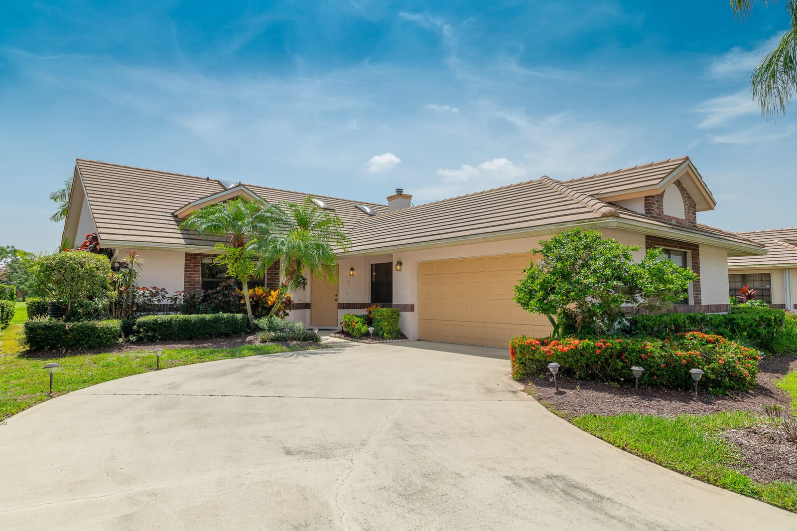 429 SW Jefferson Circle, Port St. Lucie, FL 34986 photo 2
