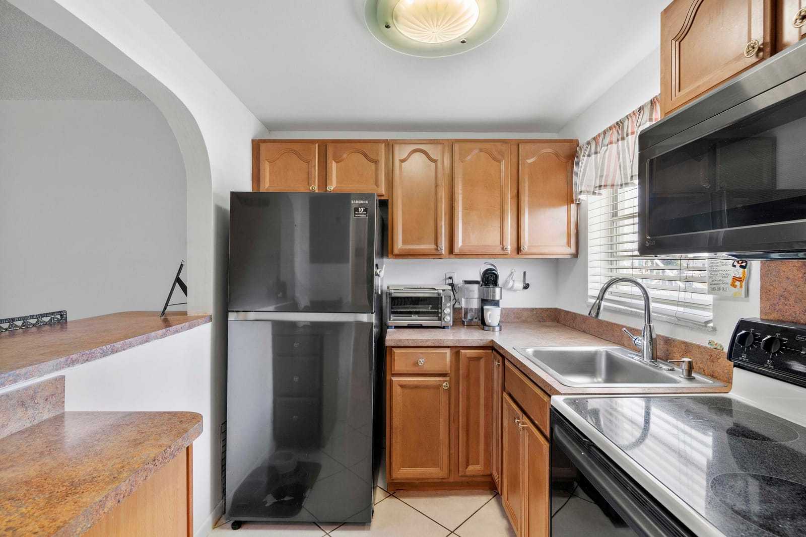 1115 Lake Terrace 111 — photo 5