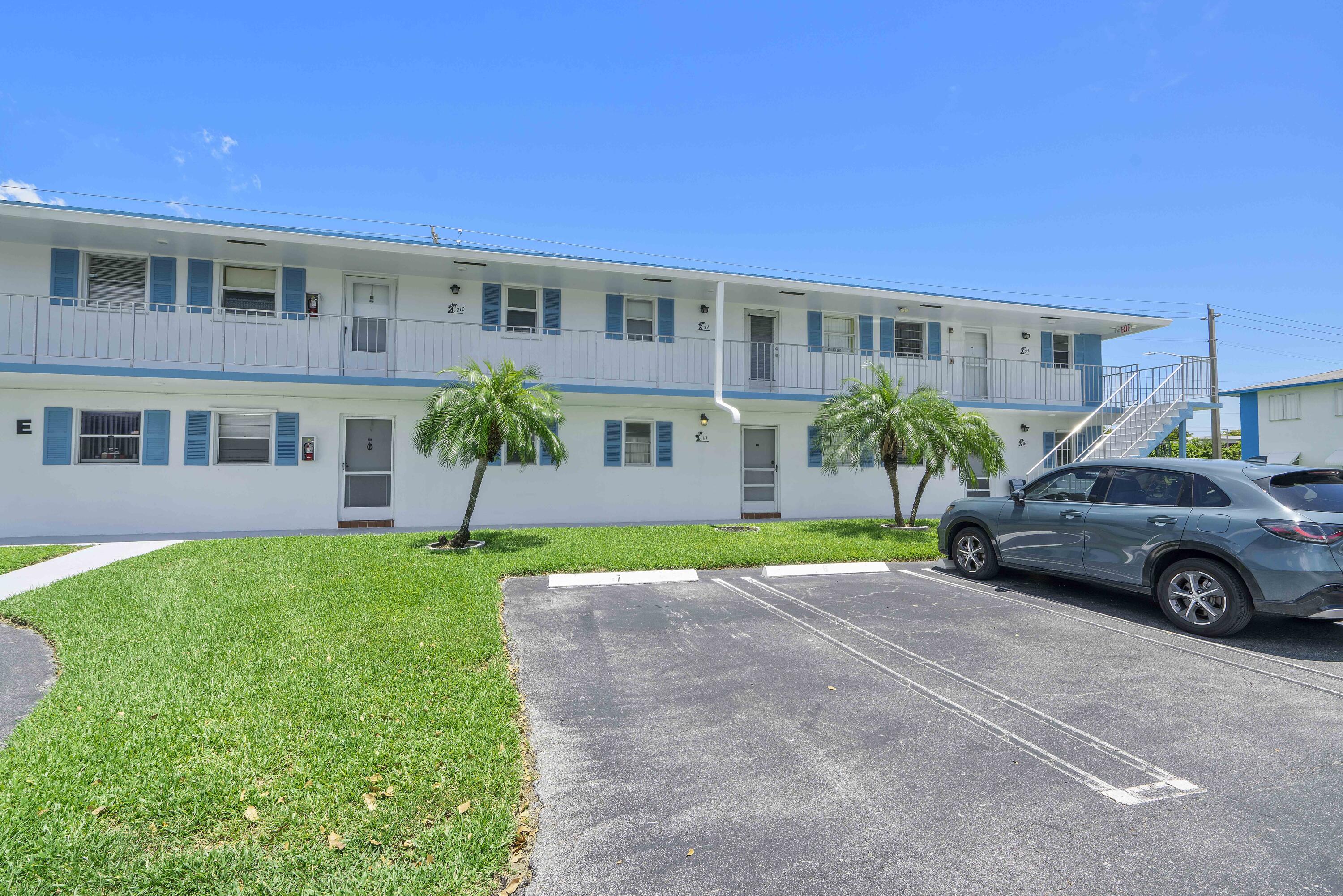 1115 Lake Terrace 111, Boynton Beach, FL 33426, Boynton Beach