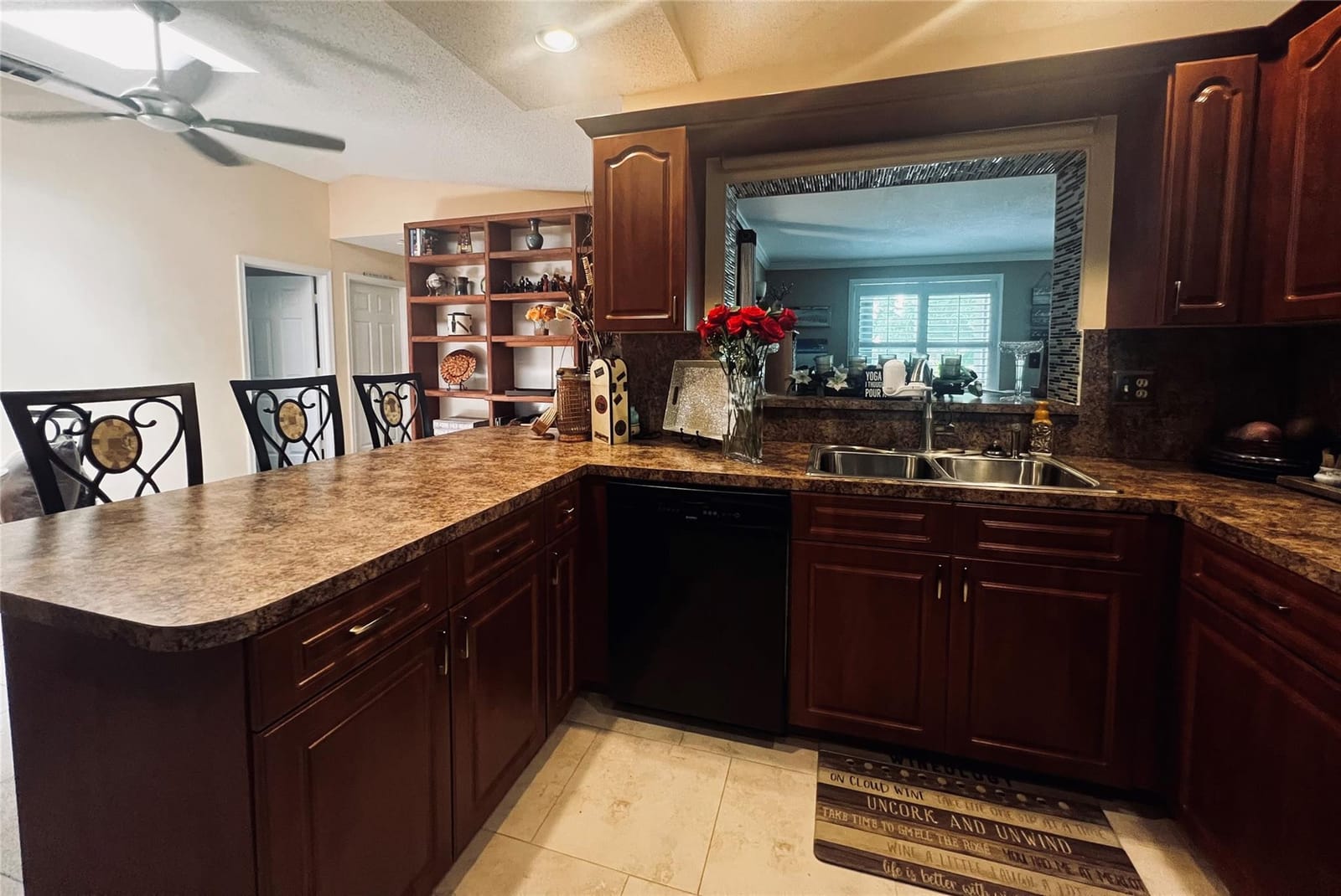 9804 NW 43rd Street, Sunrise, FL 33351 photo 2