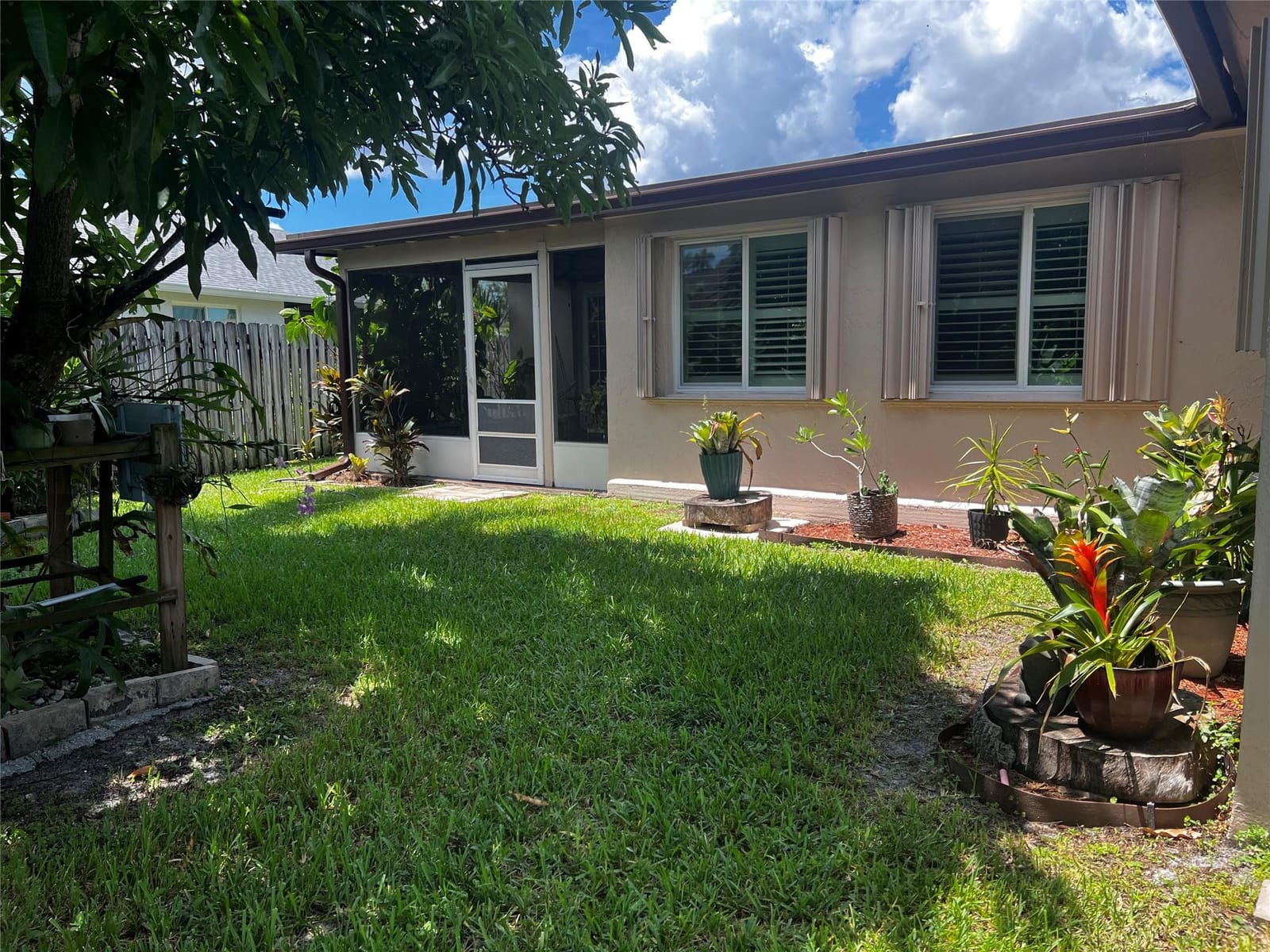 9804 NW 43rd Street, Sunrise, FL 33351 photo 15
